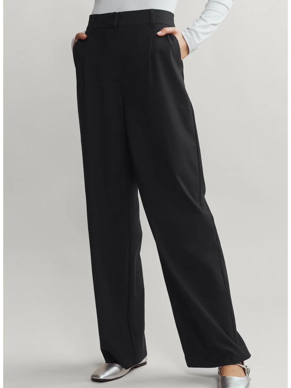 Rhone Commuter Pleated Trouser